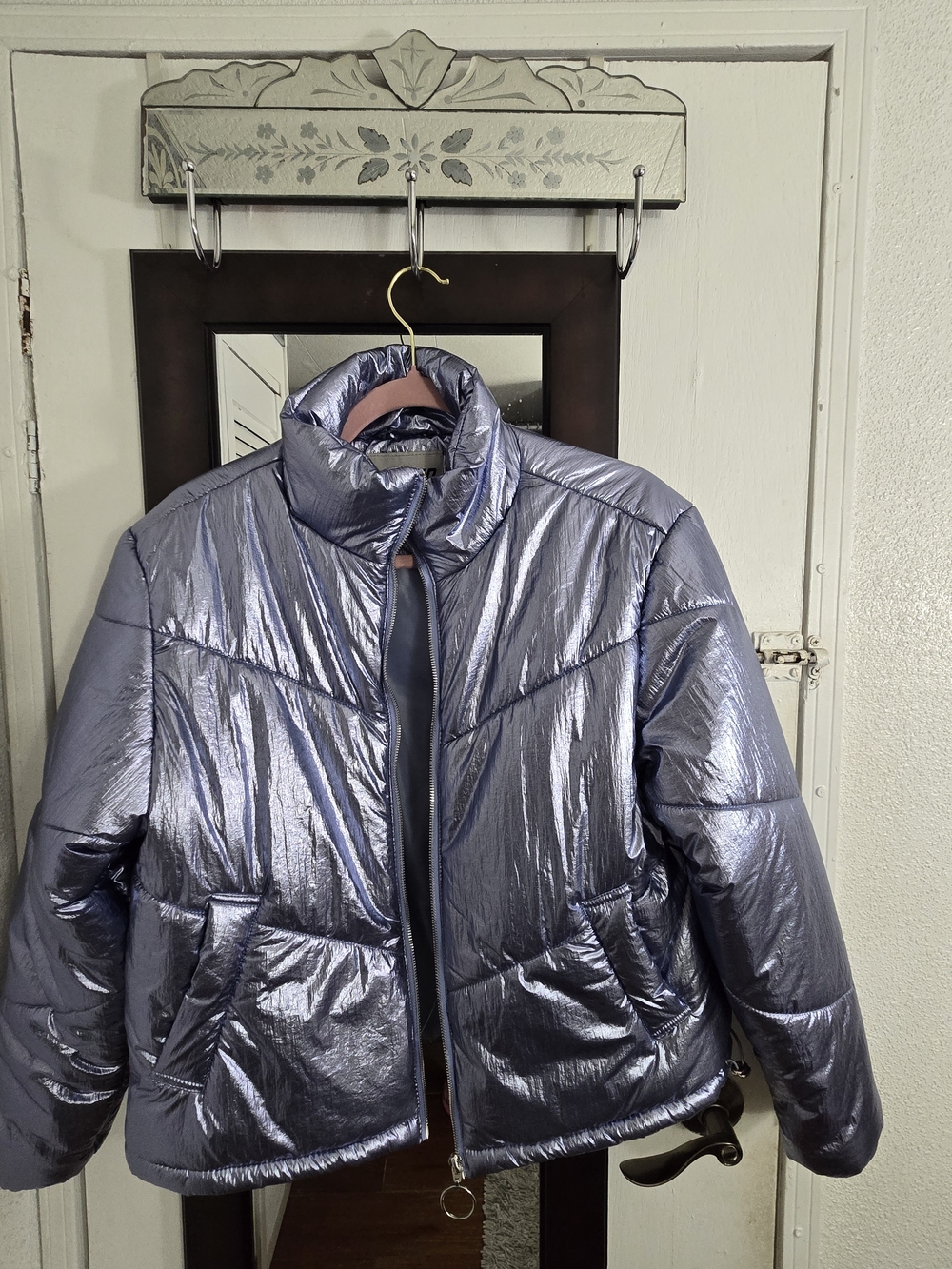 Women's Metallic Puffer Jacket - Shiny Silver Blue Size S